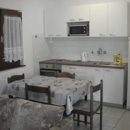 Apartment Car Vir